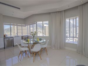 2 Bed House in Cape Town City Centre