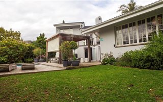 4 Bedroom House in Seaside Longships