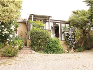 2 Bed House in Protea Village