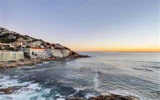 2 Bedroom Apartment in Bantry Bay