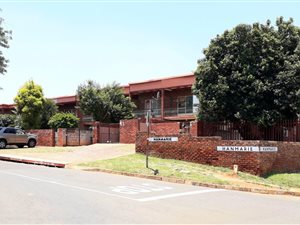 2 Bed Duplex in Windsor East