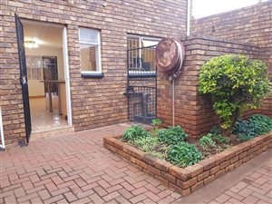 2 Bed Duplex in Erasmia