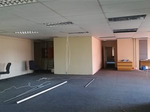 523 m² Commercial space in Eastgate