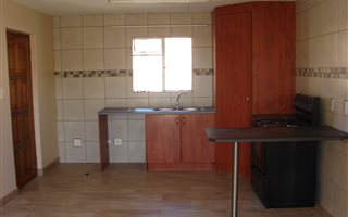 2 Bedroom Simplex in Ormonde