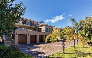 4 Bedroom House in Helena Heights