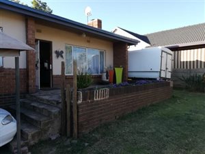 3 Bed House in Quellerie Park