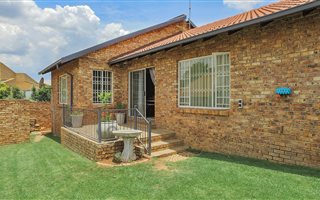 3 Bedroom House in Highveld