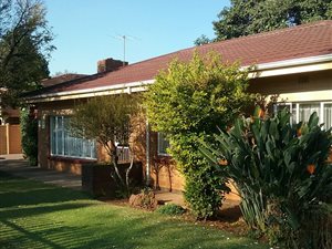 3 Bed House in Vanderbijlpark CE1