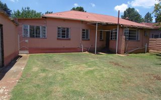3 Bedroom House in Selection Park