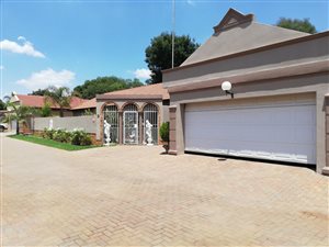 4 Bed Townhouse in Irene Park