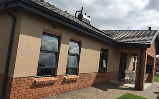 3 Bedroom House in Olifantsfontein