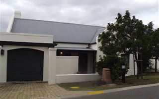 2 Bedroom Townhouse in Jamestown