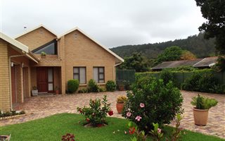 3 Bedroom House in The Village