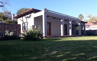 4 Bedroom House in Olifantshoek
