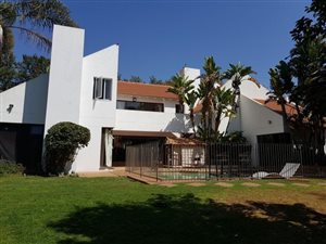 8000 m² Farm in Glen Austin
