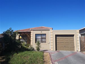 3 Bed House in Hagley