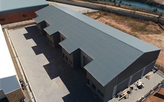 270 m² Industrial space in Chloorkop