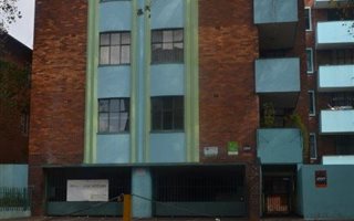 2 Bedroom Apartment in Yeoville
