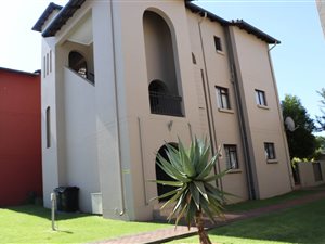 2 Bedroom Townhouse in Homes Haven