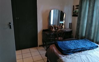 1 Bedroom House in Westdene