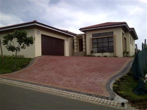4 Bed House in Palm Lakes Estate