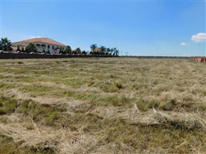 8567 m² Land available in Mooikloof Heights