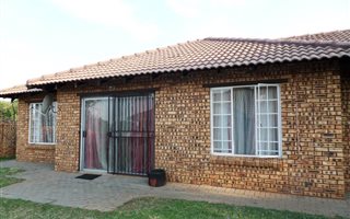 3 Bedroom Townhouse in Amandasig
