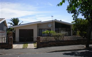 3 Bedroom House in Richmond Estate