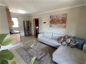 2 Bed Apartment in Olifantsvlei