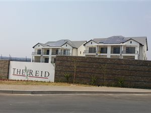 1 Bed Townhouse in Modderfontein