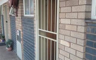 0.5 Bedroom Flat in Villieria