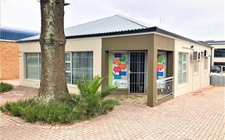 150 m² Office Space in Newton Park