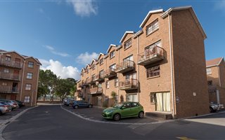 2 Bedroom Apartment in Brackenfell Central