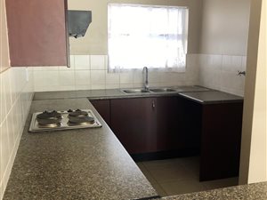 2 Bed Apartment in Eagle Canyon Golf Estate