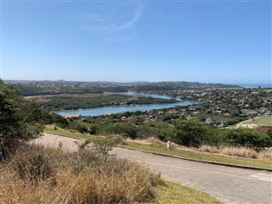 762 m² Land available in West Bank