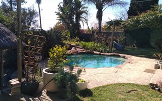 2 Bedroom House in Bromhof