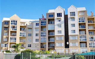 3 Bedroom Apartment in Diaz Beach
