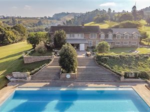 5 Bed House in Assagay
