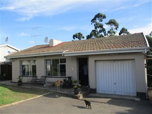 4 Bed House in Highland Hills