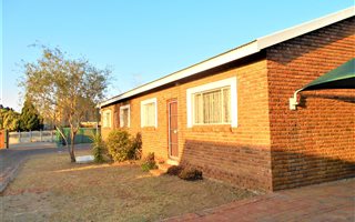 2 Bedroom Townhouse in Bendor