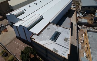 1989 m² Industrial space in Meadowdale