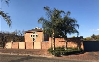 2 Bedroom Apartment in Rietfontein