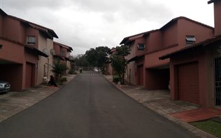 2 Bedroom Duplex in Arboretum