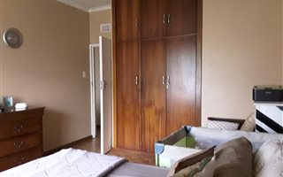 2 Bedroom Apartment in Ashley