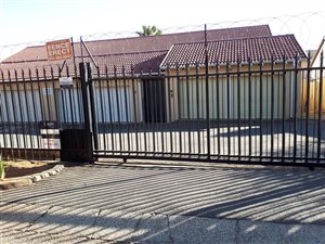 3 Bed Duplex in Windsor West