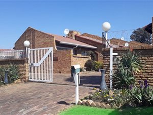 3 Bed Simplex in Dalpark