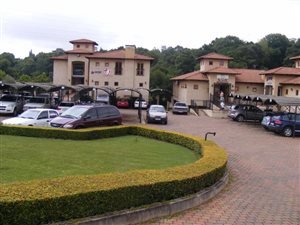 416 m² Office Space in Lynnwood Ridge