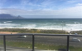 1 Bedroom Apartment in Tableview