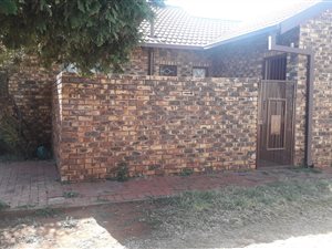 3 Bed House in Meyerton Park