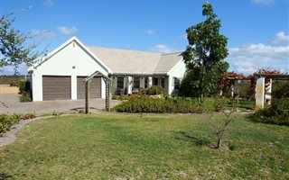 1 ha Farm in Hopefield